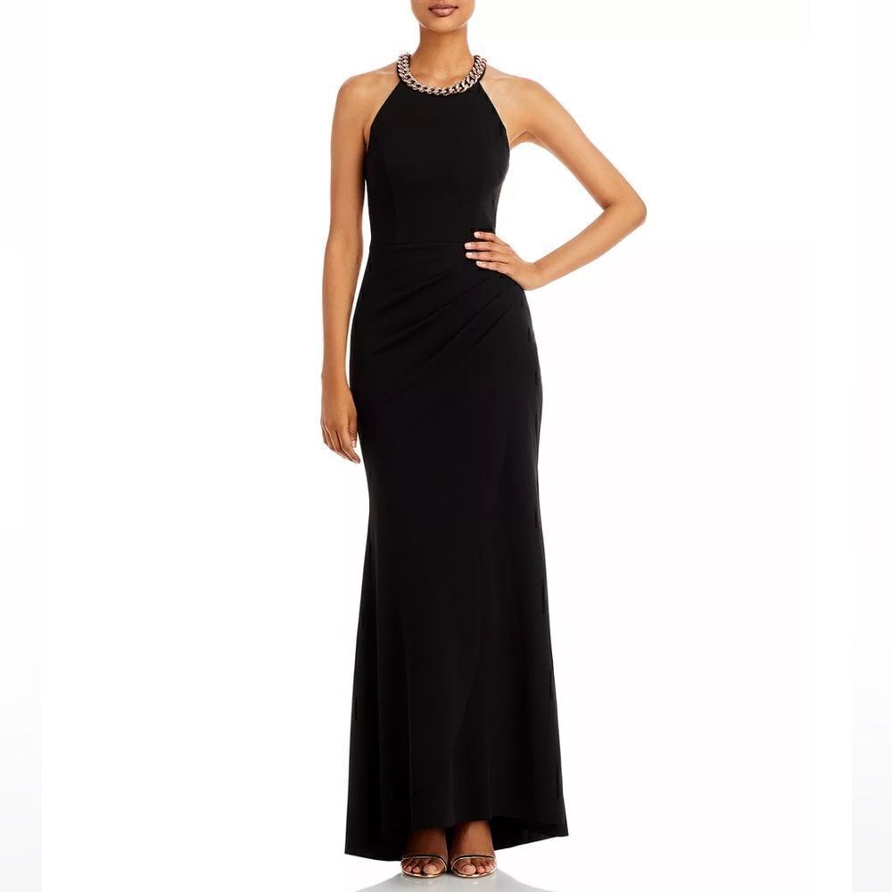 AQUA
Chain Neck Evening Gown
